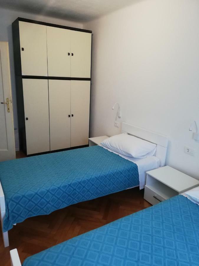 Tony Apartment สปลิท ภายนอก รูปภาพ